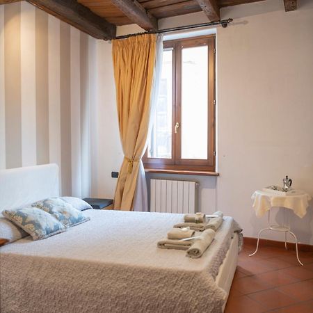 Ai Piedi Del Castello / 4Pl / Apt. Full Βερόνα Εξωτερικό φωτογραφία